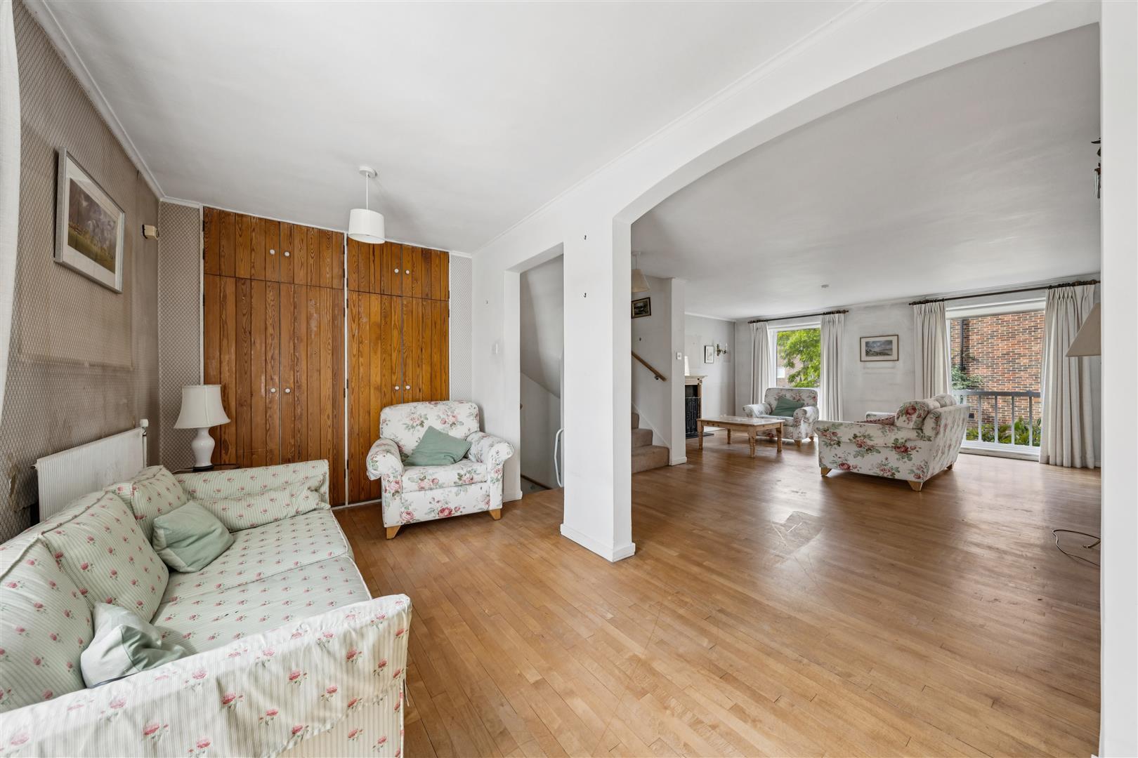 Property Image 530bc369-e3d2-4c4b-a5ef-00ce68f1f205