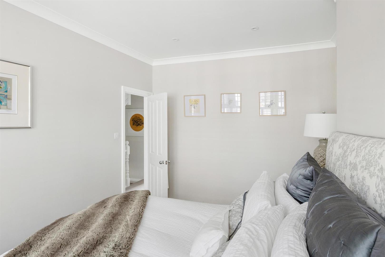 Property Image 530cc4c6-47fa-4856-8970-52fda3eee3de