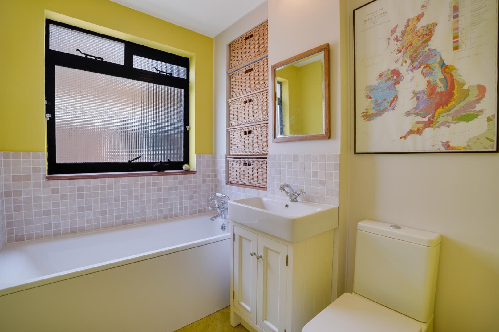 Property Image 531c8df8-cbda-46e0-8bee-38c798d09d5e