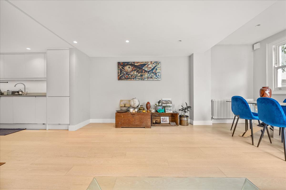 Property Image 531f973c-e6e5-44d4-b10d-82c11efc7753