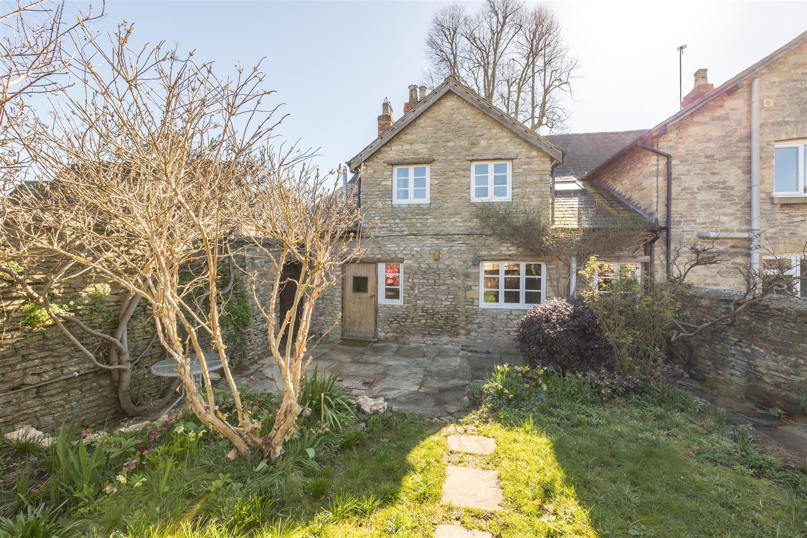 Property Image 532118f9-9570-475c-8cd3-d9f337083b47