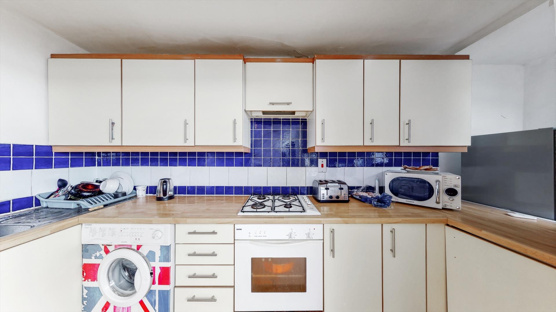 Property Image 53235e15-af9f-4aae-93da-1a481a419c2e