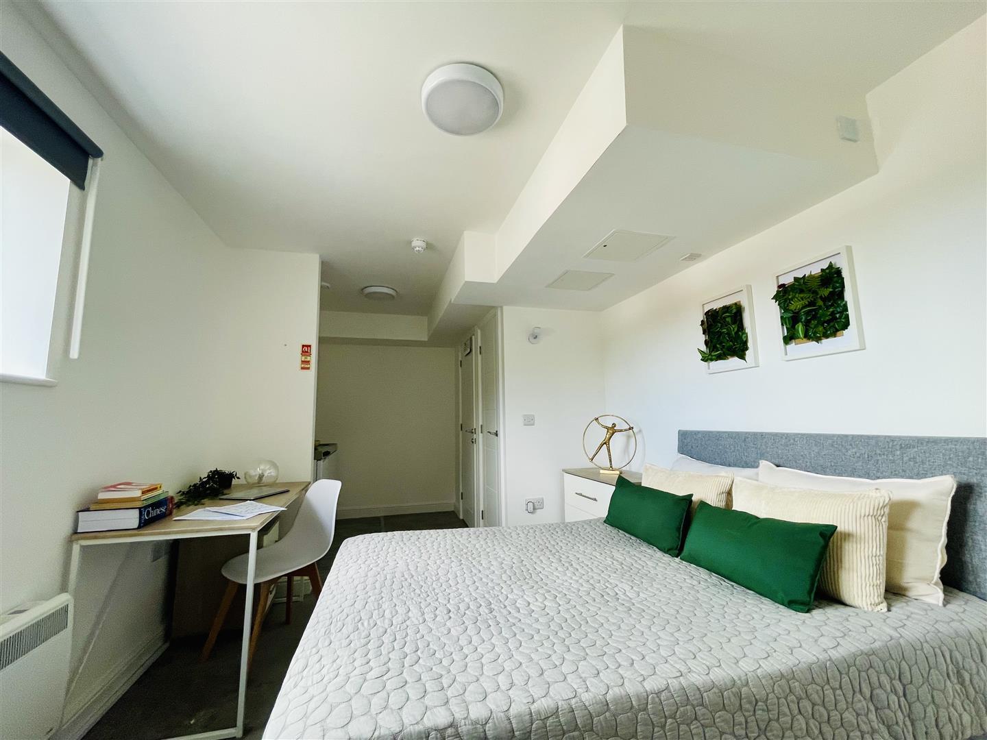 Property Image 53238c5f-3ea4-48b5-9e33-17222f45de49