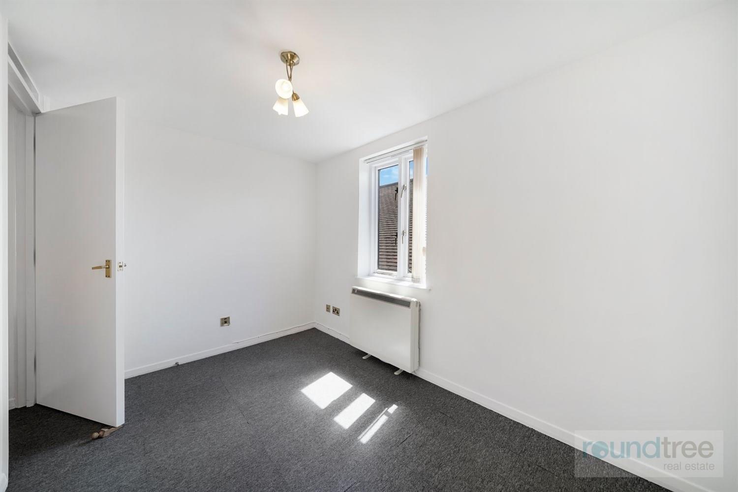 Property Image 532986bc-2d87-48c9-9cba-21efd22139e6