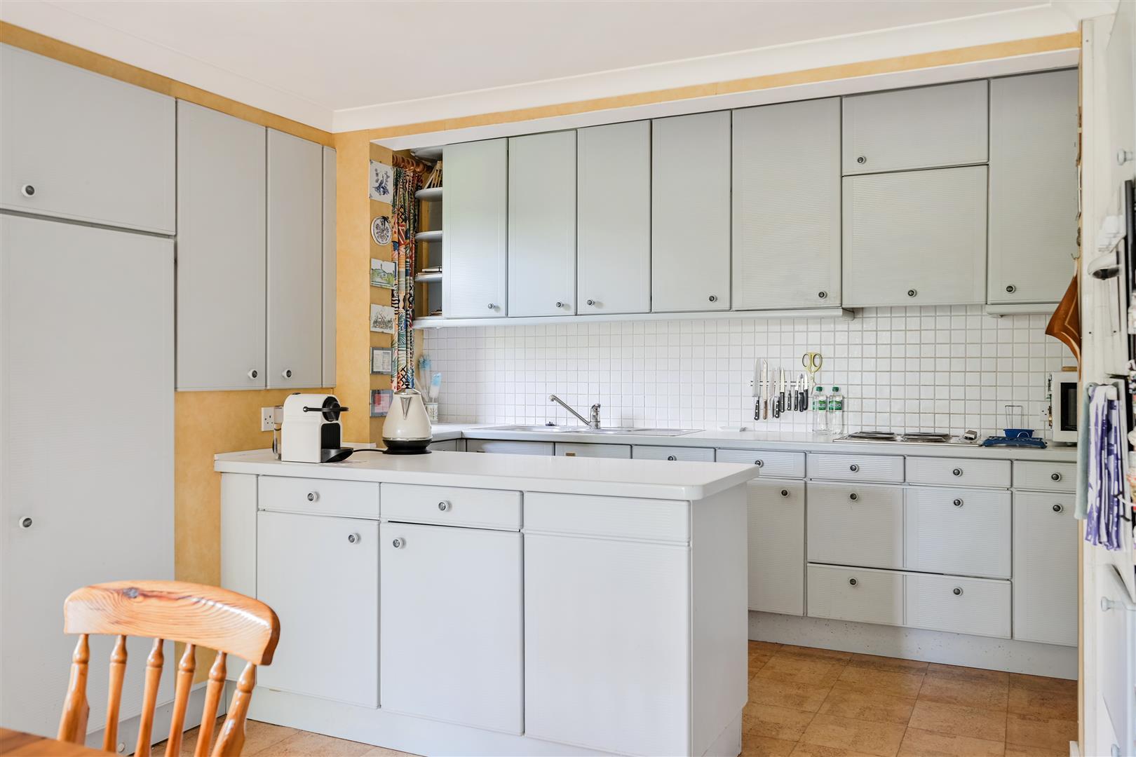 Property Image 532be3f2-df7b-4f40-b261-3a25f70de460