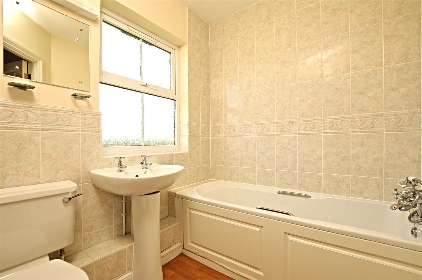 Property Image 533cd320-0e14-4fd1-92d7-71b75dd263d3