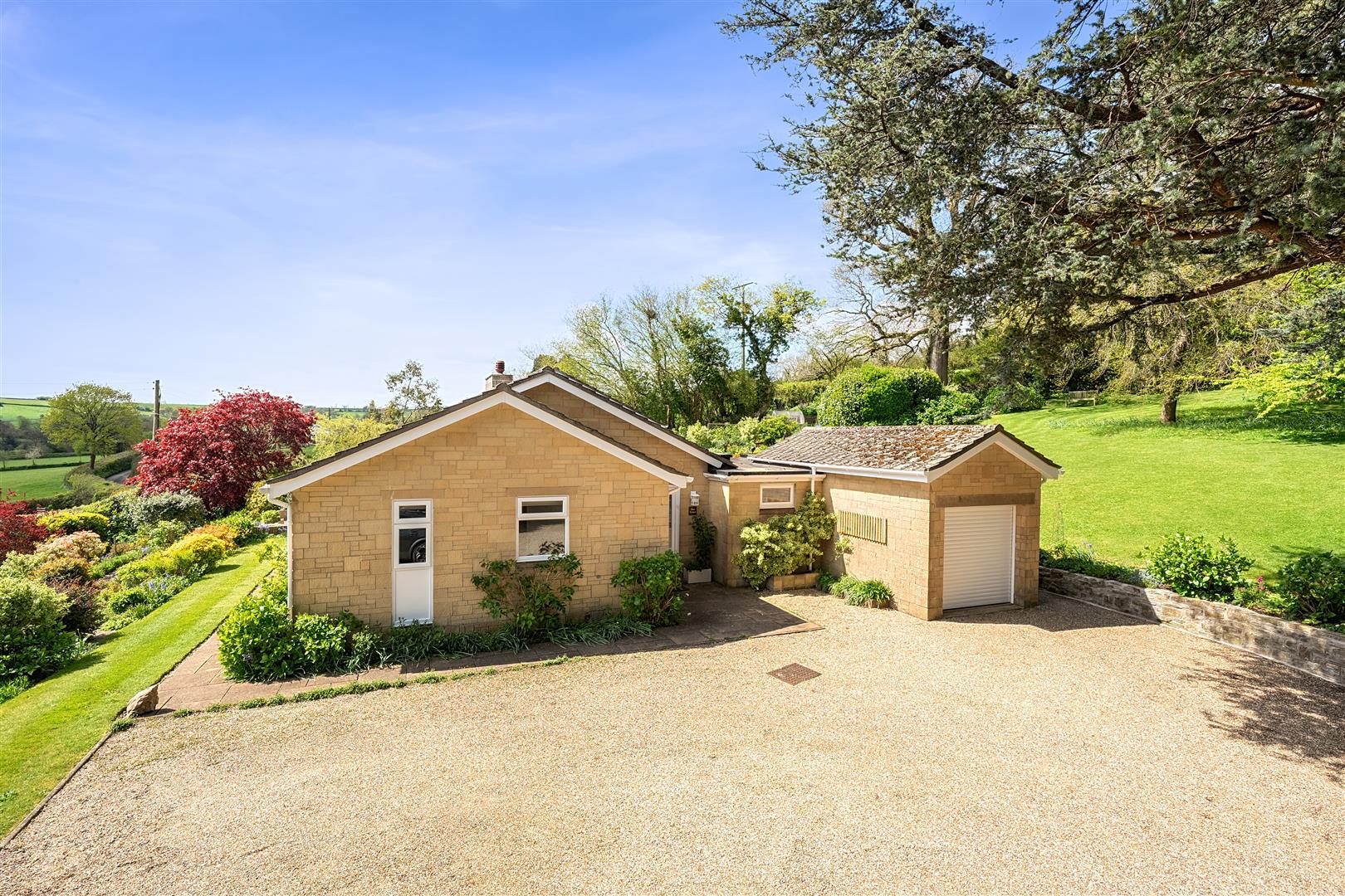 Property Image 53417c22-8b15-4b51-afd7-ce8a631f3cb2