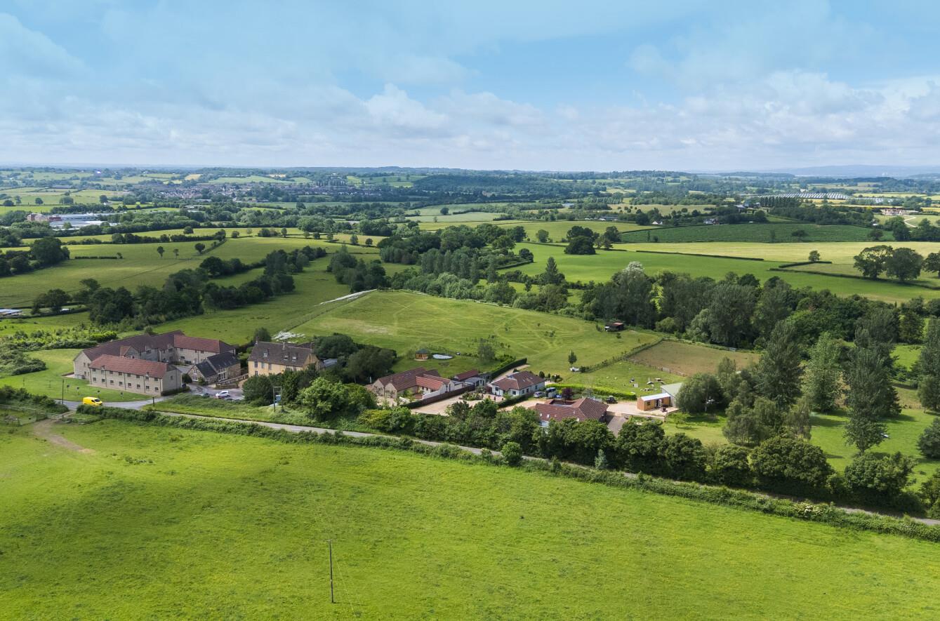 Property Image 534d5a82-f1e3-47fc-9e6f-6035a9deca45