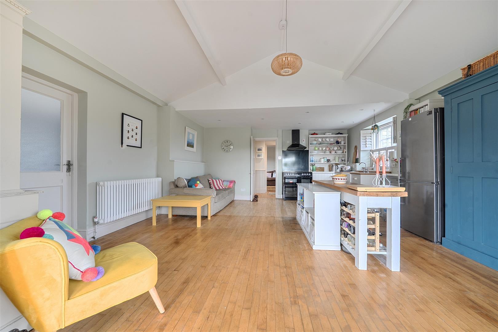 Property Image 534e2bb2-c3b3-4545-b4d8-8670ac2d88ec