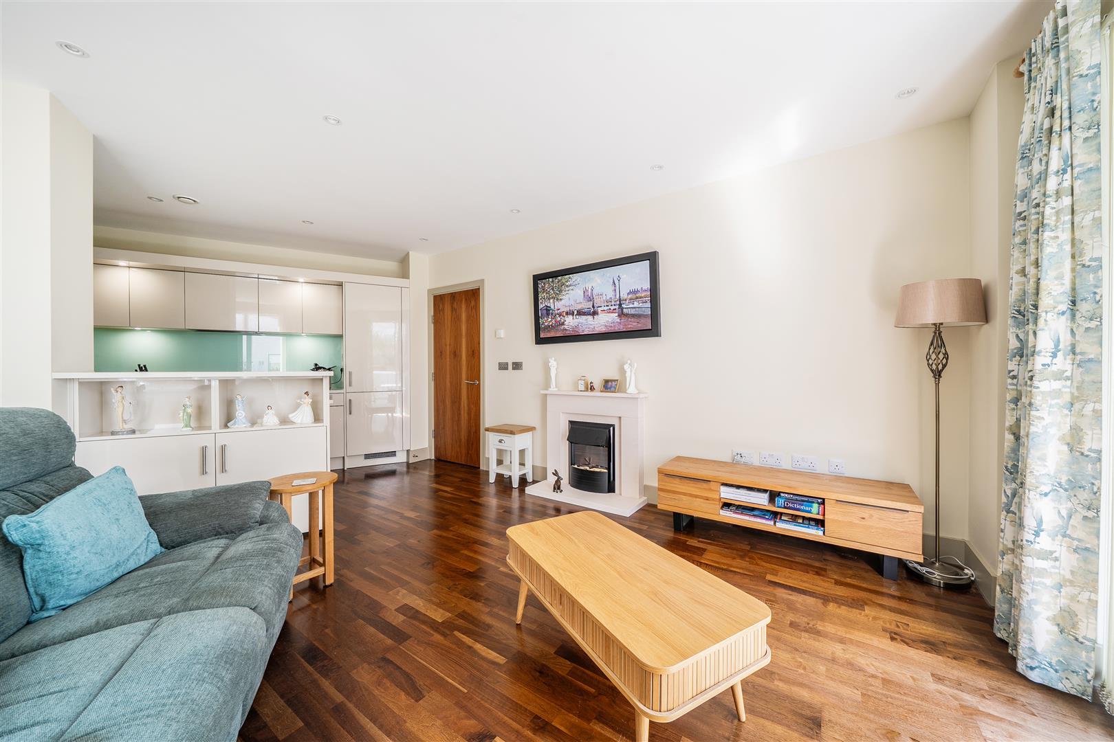 Property Image 53615cae-28fb-4f9f-91cb-5630cd6fd936