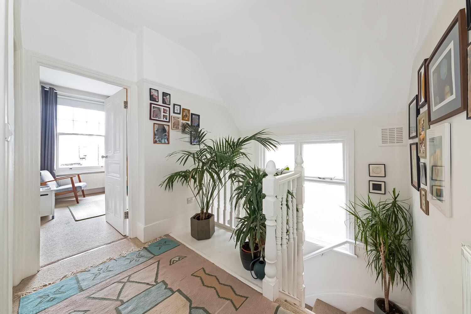 Property Image 53647f2e-b612-4d21-9346-3f071984ea55