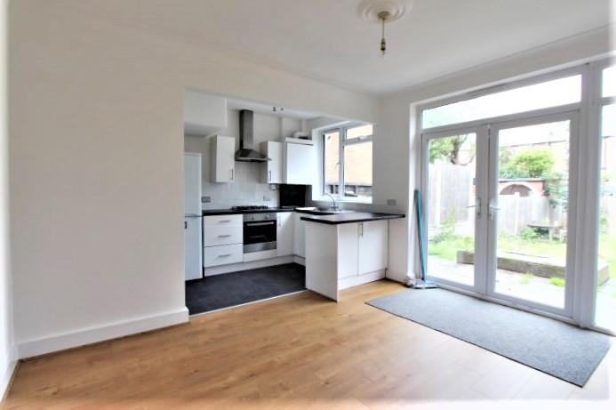 Property Image 536dbb06-d3b2-46eb-86b0-b74882c47c75