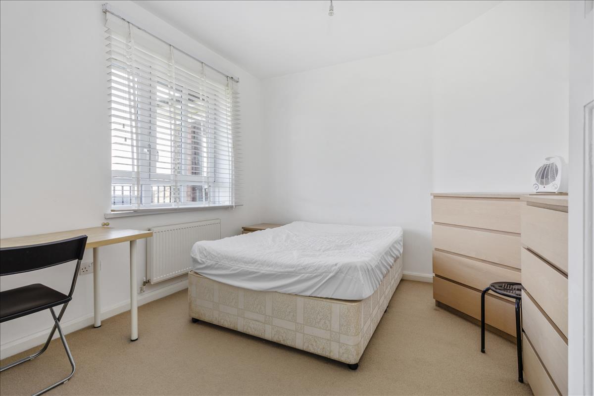 Property Image 536dd6dd-8e2a-491b-94c7-92fdbd135719