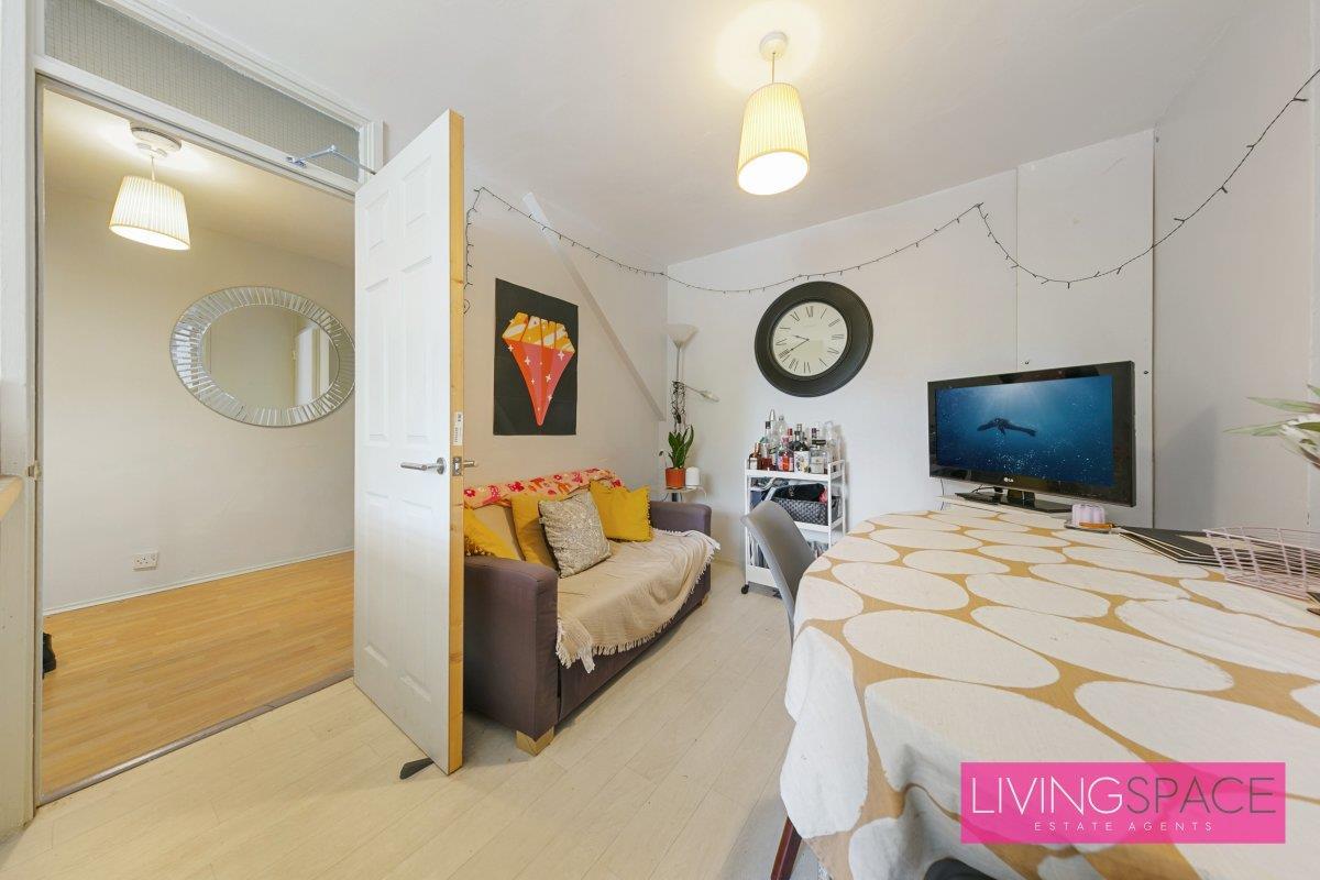 Property Image 537b1261-cb65-425d-89df-ec7fd6e76ce3