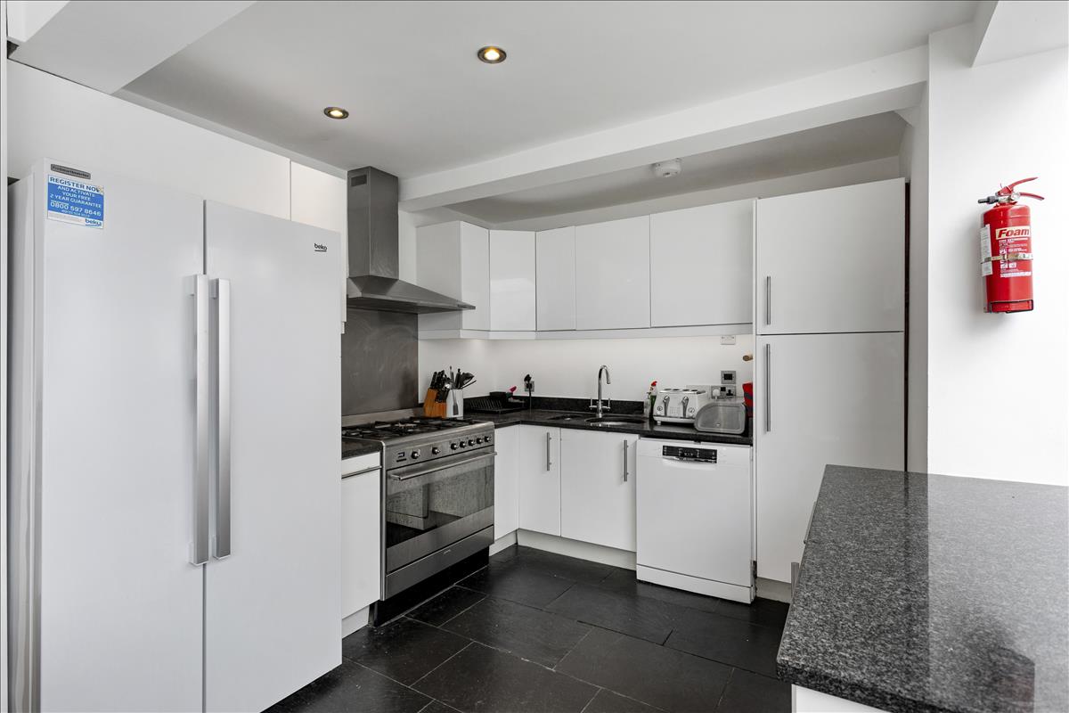 Property Image 537b4141-0d55-4afc-8541-6b06e641371d