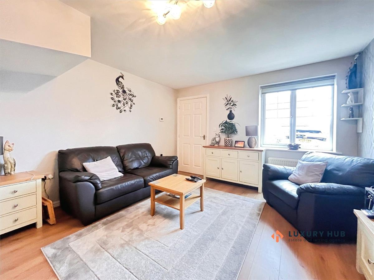 Property Image 537c5b76-bfeb-407d-bde4-831bc1f1306a