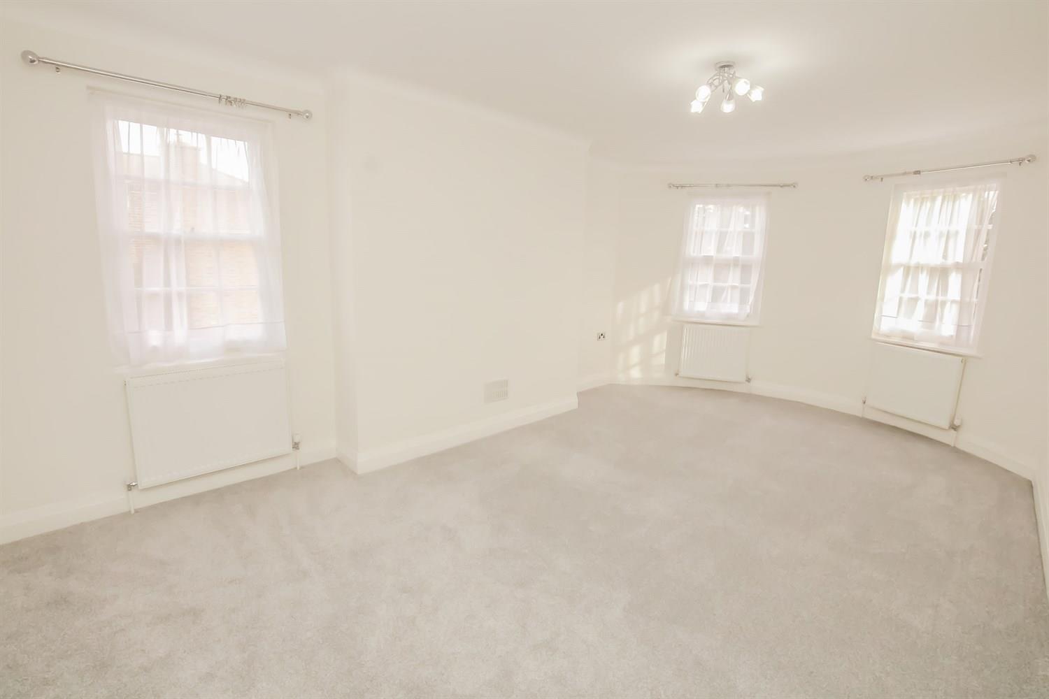 Property Image 53861b73-e2d2-43e1-ac15-9926d9eeb839