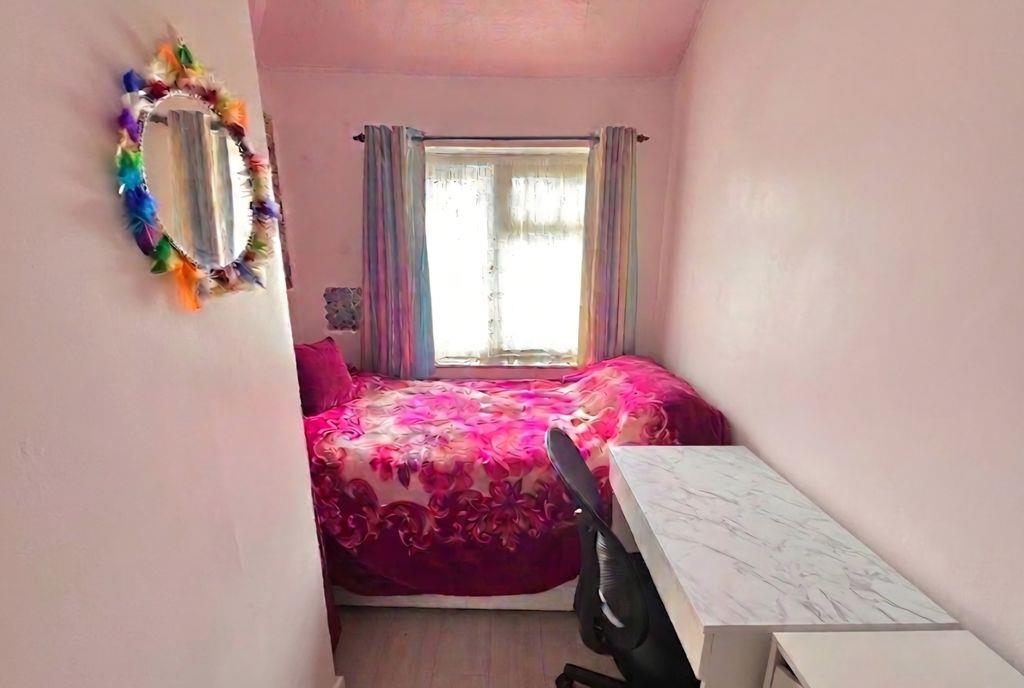 Property Image 53bc605f-b981-45ff-8778-72007b5697ff