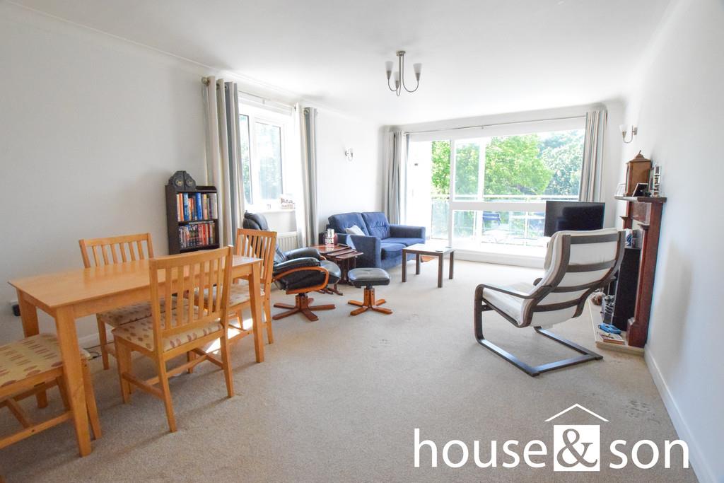 Property Image 53bd939a-5b09-431e-9497-348da159031e