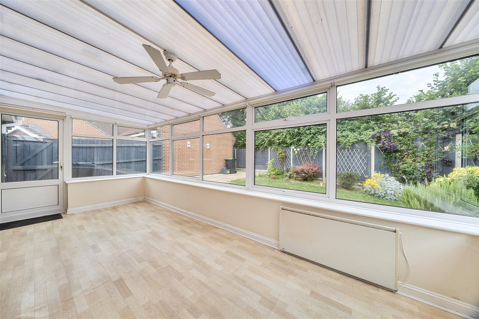 Property Image 53bdc847-394d-41ba-9de3-1a994ef7cd1d