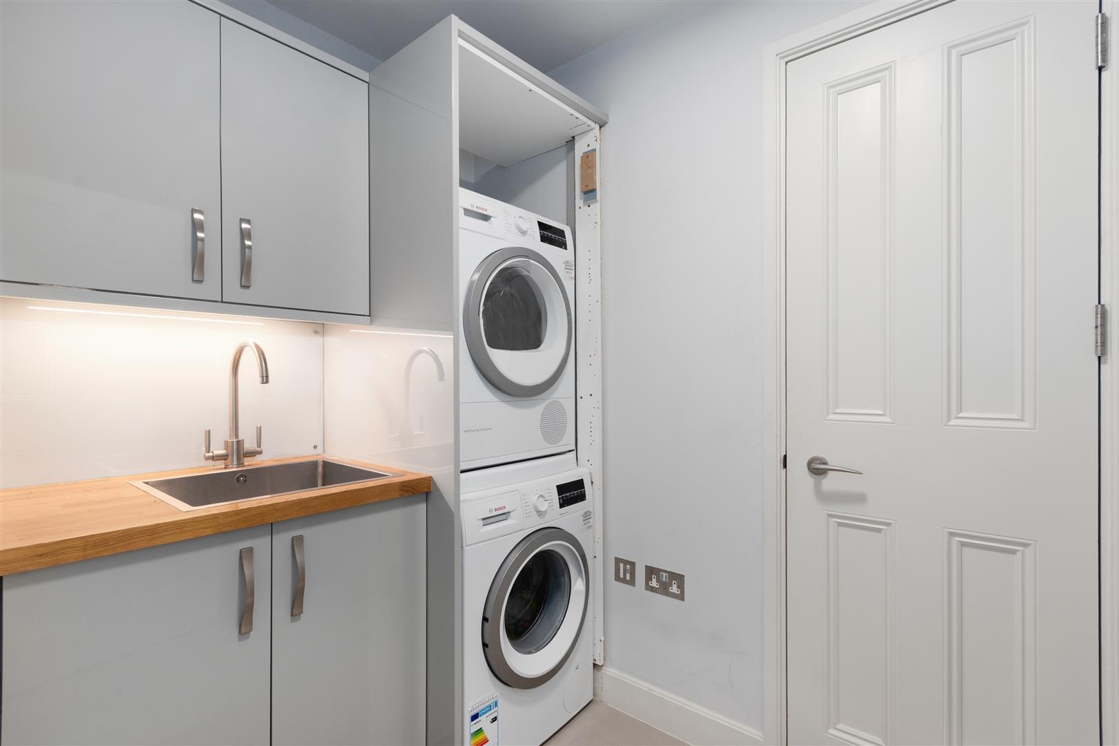Property Image 53c2bda2-33de-4700-8a3e-770a20435b10