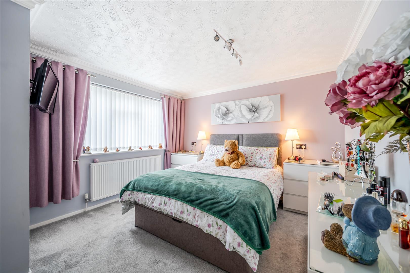 Property Image 53ca6d41-1aa1-491f-b324-47c8636cb035