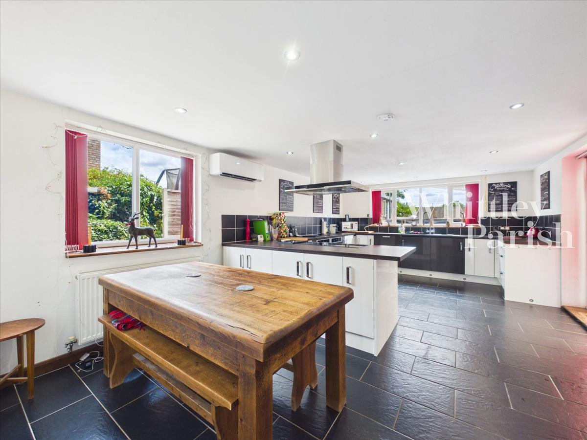 Property Image 53d0e1cc-5ddd-4311-b881-69cdc1d99c28