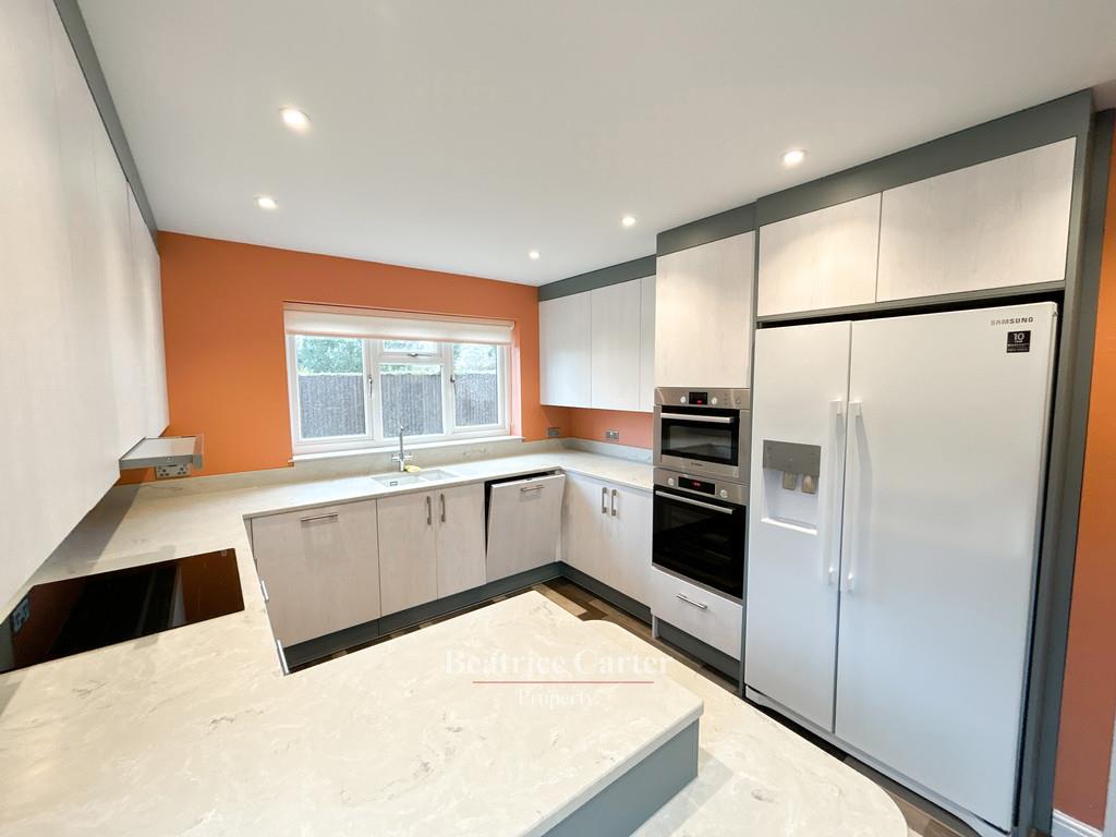 Property Image 53e1221a-6bca-46c5-86a8-698a7c25675a