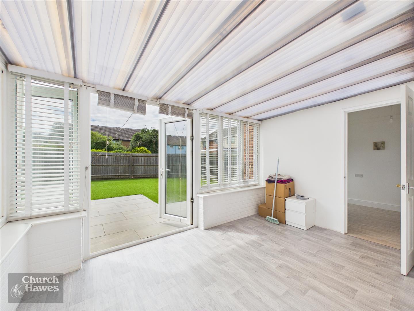 Property Image 53f6340a-2772-4fdf-80d6-398256dbddea