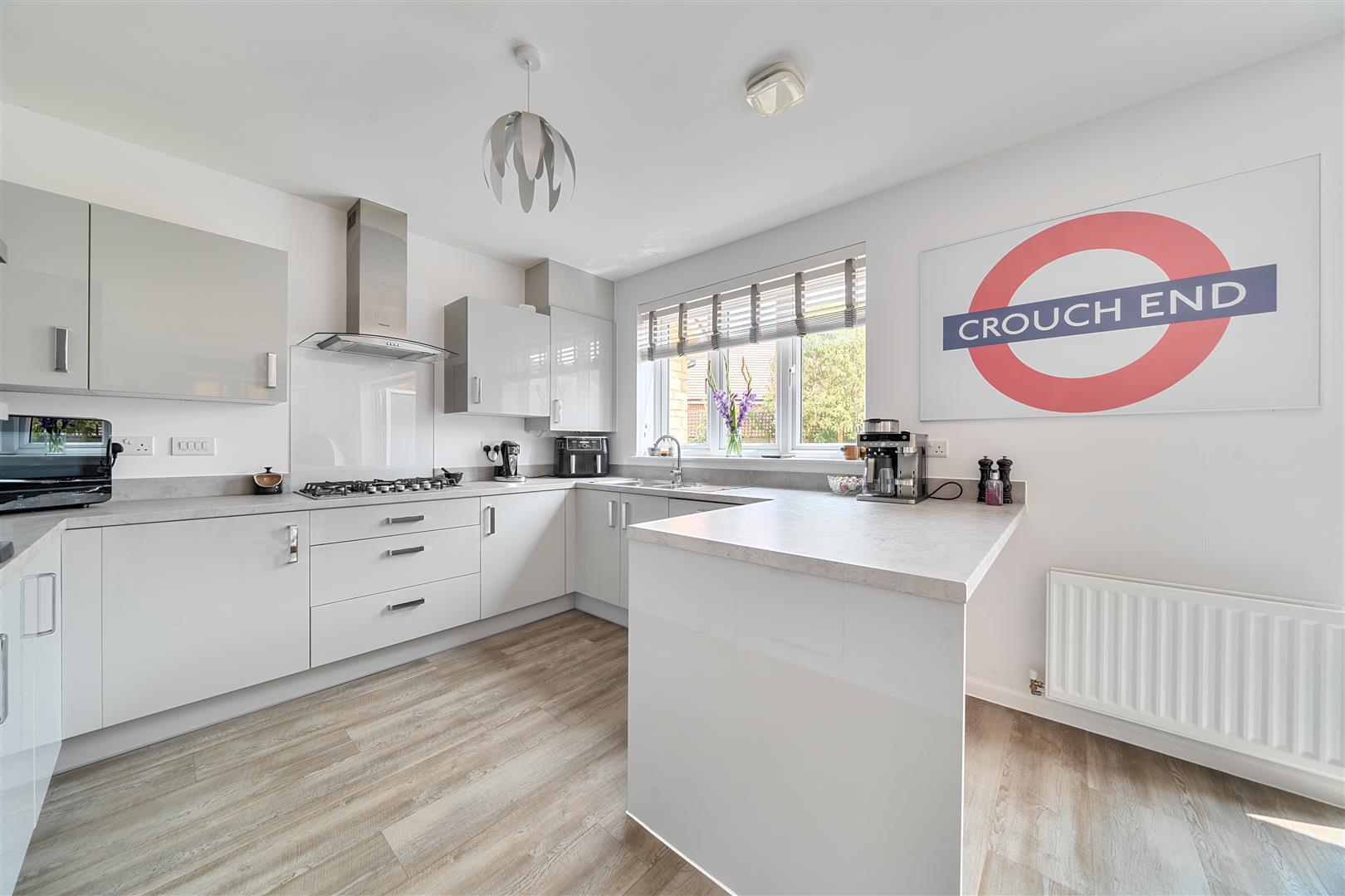 Property Image 53fc8f96-8b50-46a3-ba27-5d1d009bd4ed