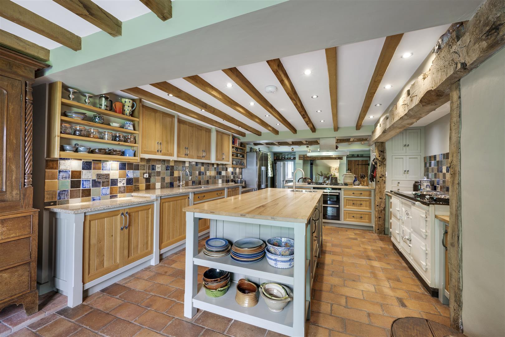Property Image 540e1009-58ce-43c3-9098-a3986fe370e9