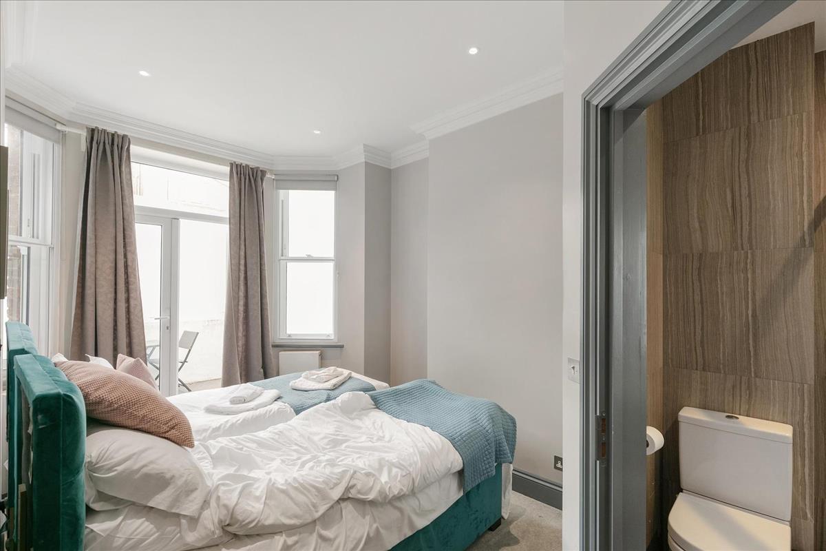Property Image 541f8d4d-18fc-4941-9678-f83ea0466b55
