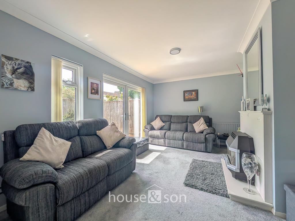 Property Image 5425afde-64ea-4842-a915-eb94f89af7b4