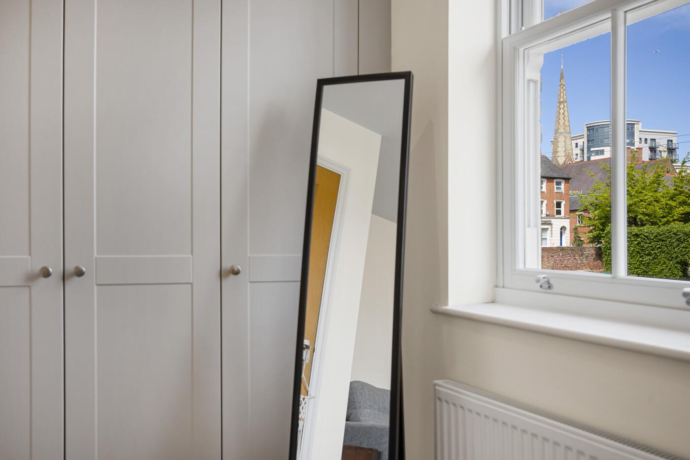 Property Image 54310f35-7bb9-40c7-b4a9-f953e49b1b2f