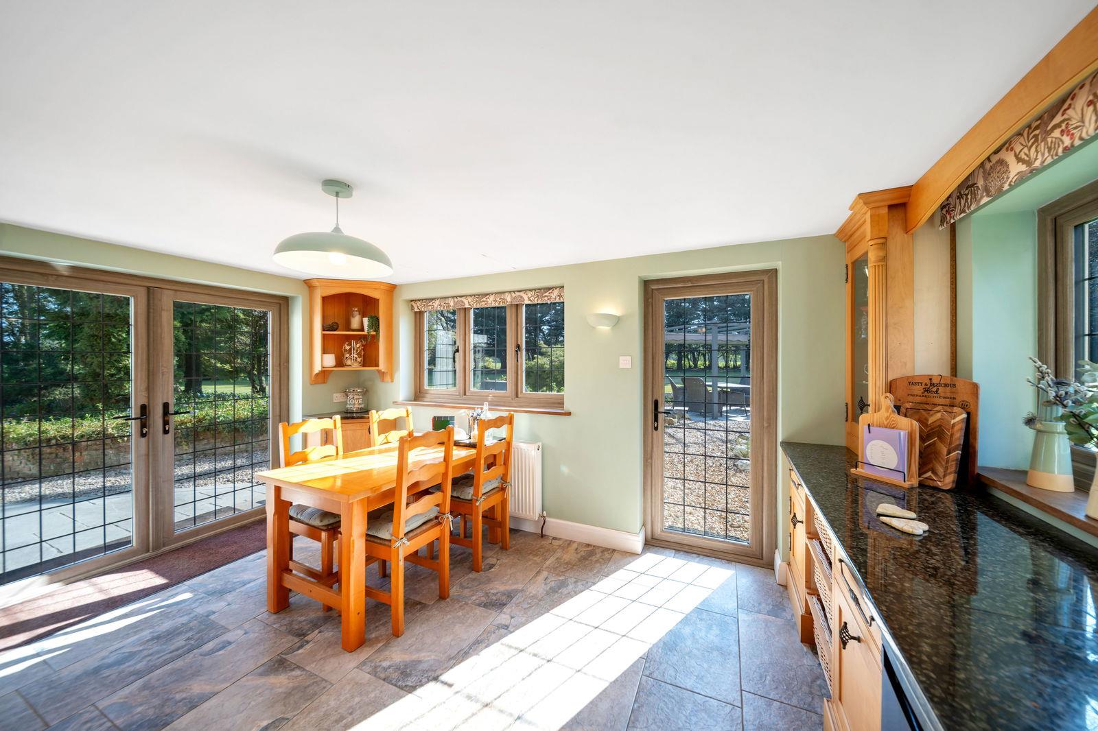 Property Image 54316ce7-9ec3-4210-996f-5342840df135