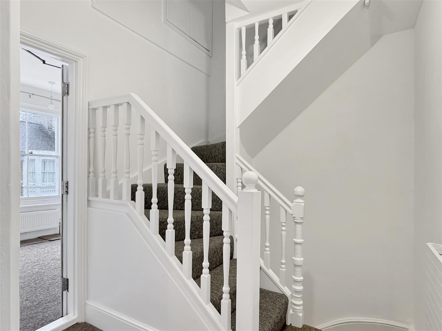Property Image 543c11ee-416d-4dd4-9e9e-0cbd7d182421
