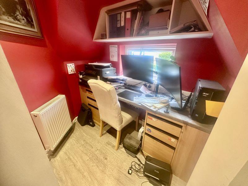 Property Image 54521062-4043-469a-b10a-e582f5fa6bf1
