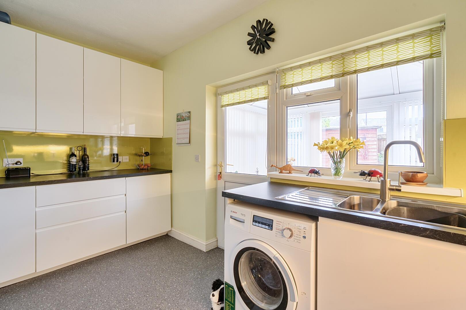 Property Image 5453f093-480a-42d2-82a9-6d340bda40b6