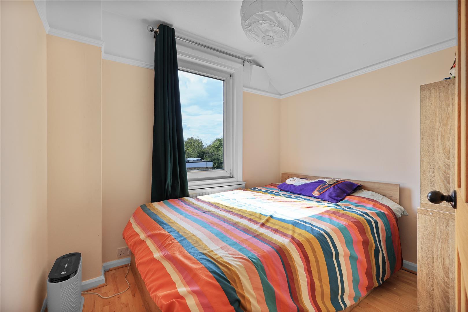 Property Image 546c5066-d2a5-48e4-992d-9a9951e0ecc2