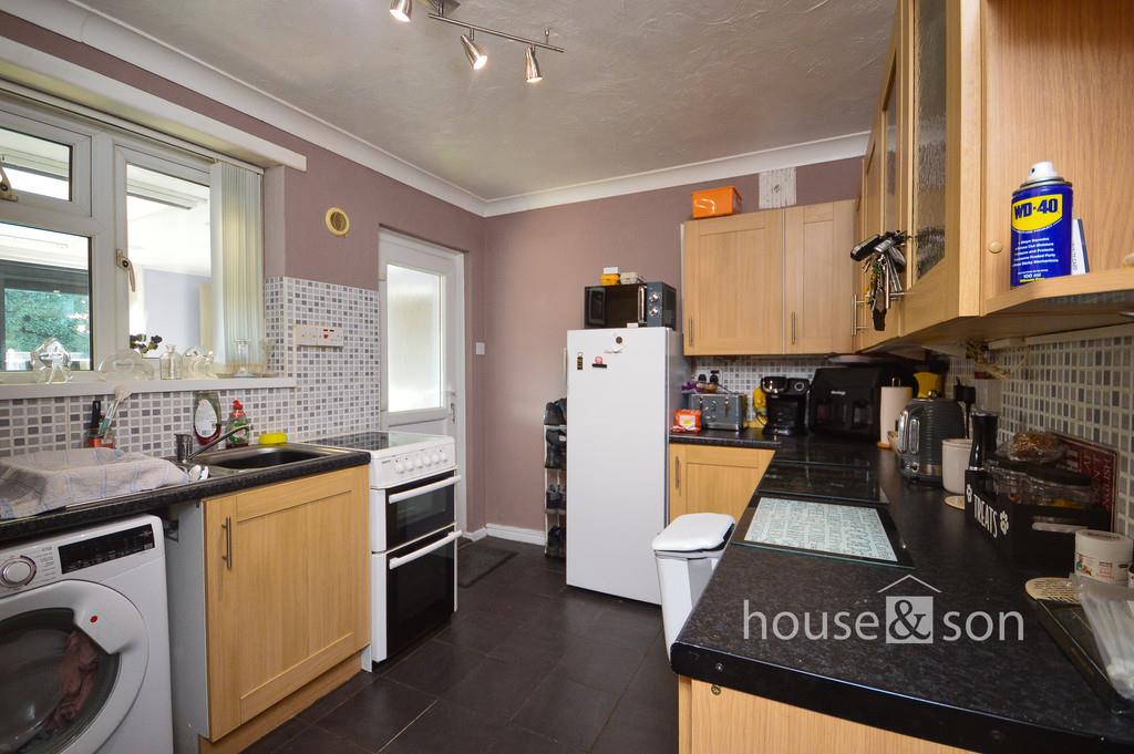 Property Image 546f0798-3ffe-41ef-a503-4539a3659964