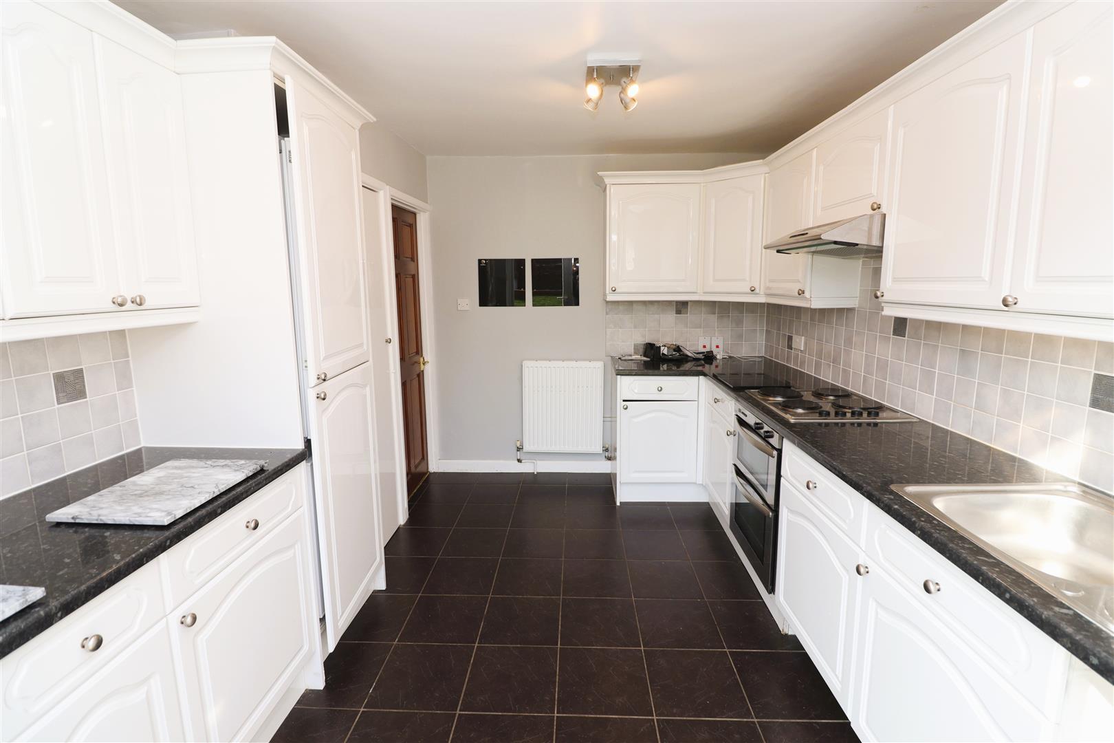 Property Image 5480311f-8939-45b6-9a63-f76d488cf731