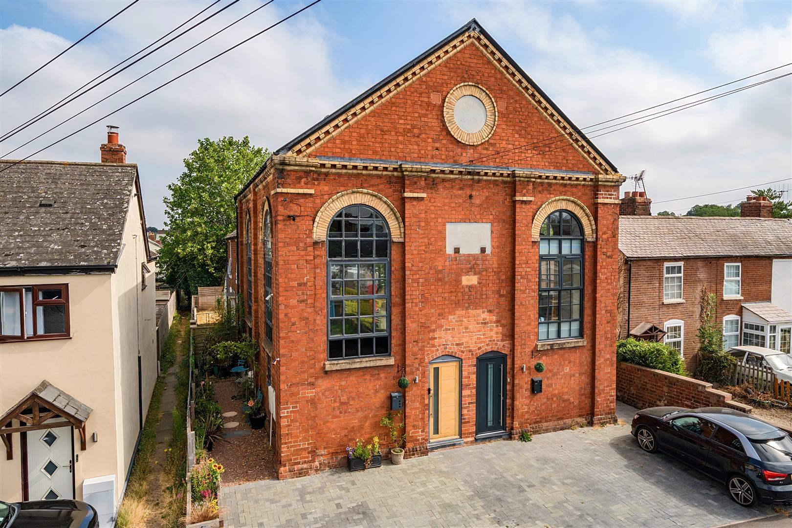 Property Image 548ab33e-8742-4d5c-9c29-cdf256fe2ac7