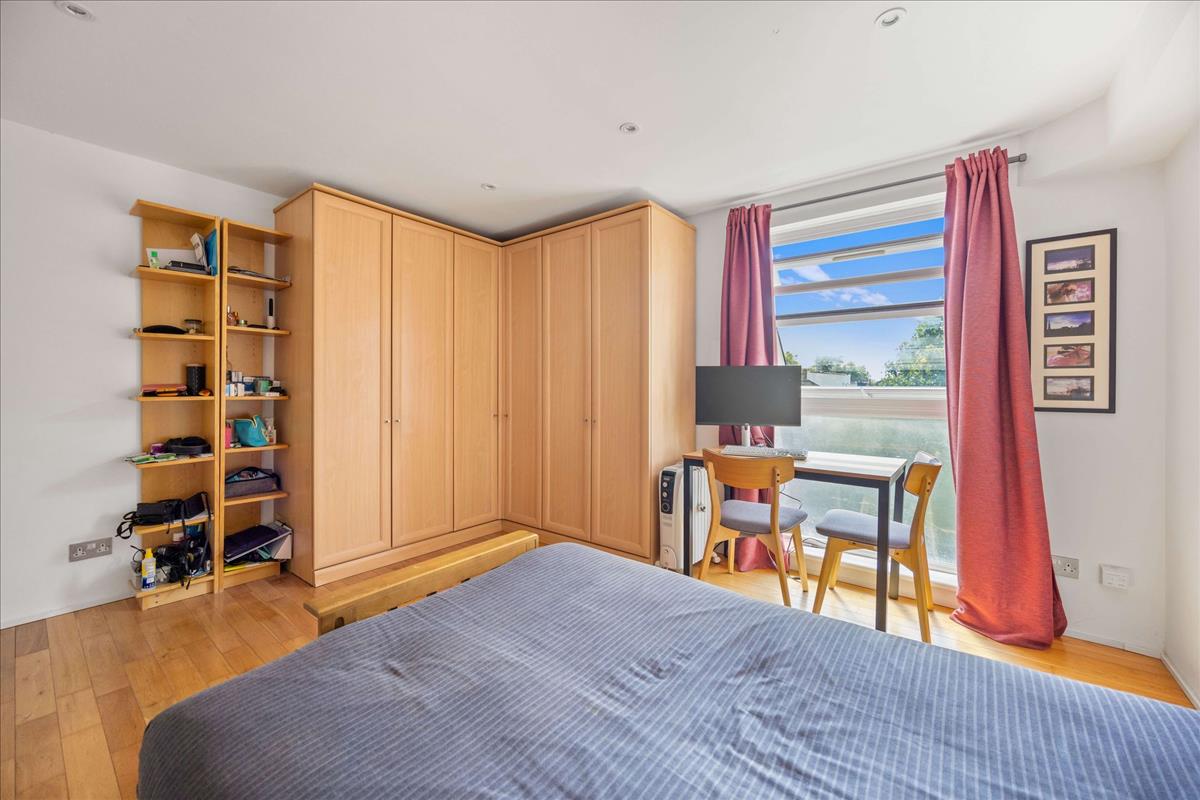 Property Image 5497f9f3-65b4-42d4-9632-8b6698216260