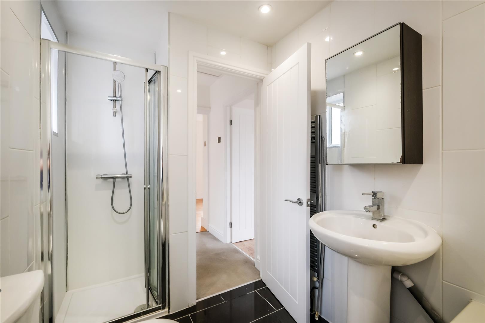 Property Image 549b6a5d-ed1d-4d05-a291-07645df0be29