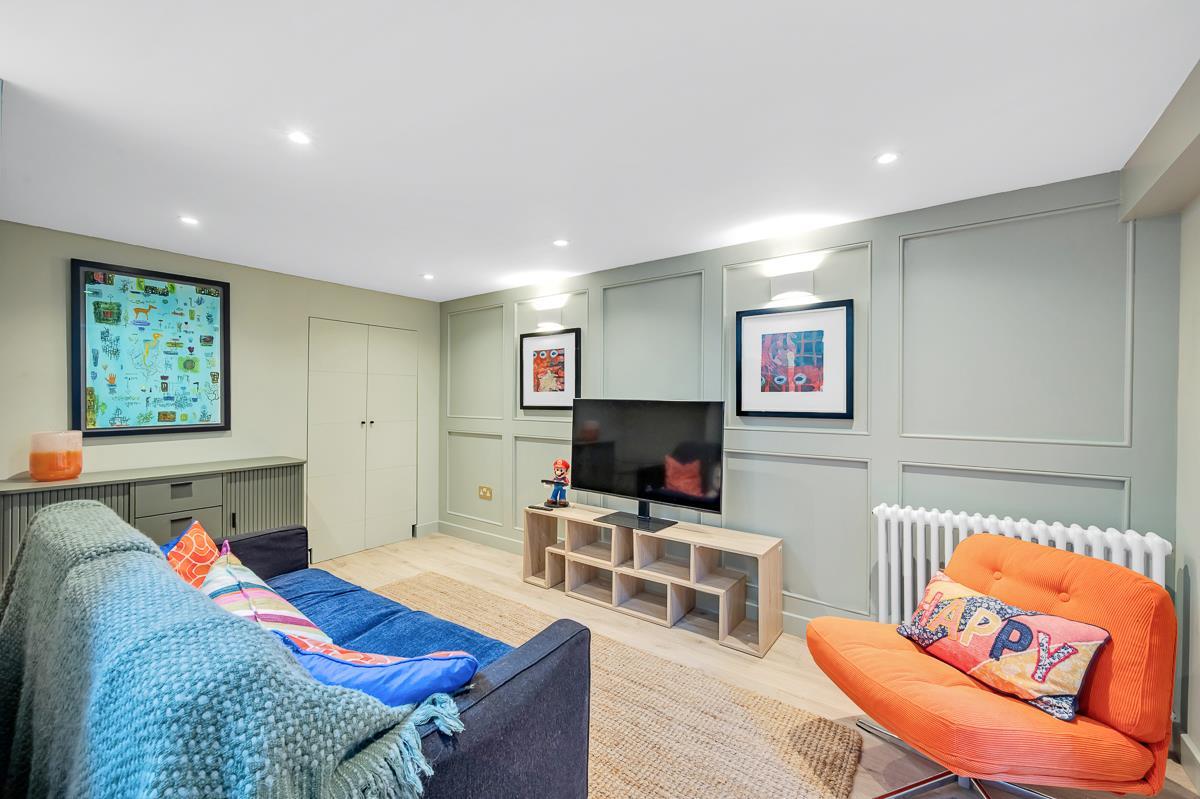 Property Image 54cfdf76-0469-4c2a-b316-57a56681a69d