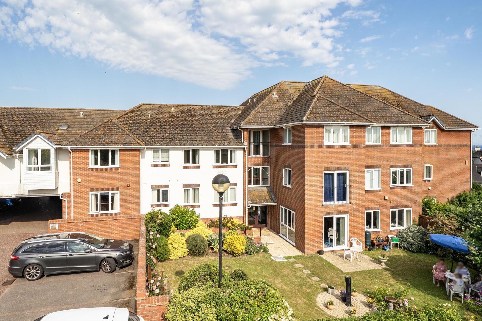 Property Image 54d02f9e-0da3-4777-9bc6-b24f1d33e81c
