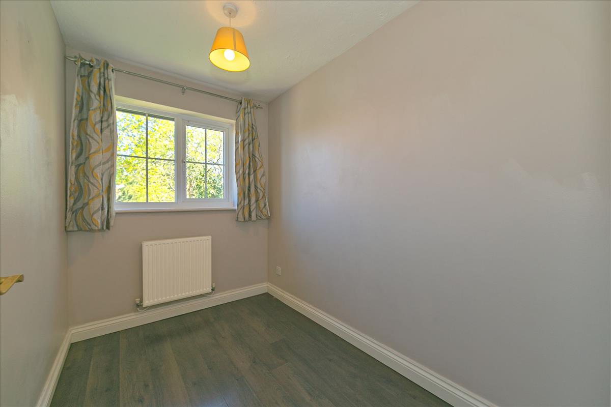 Property Image 54d3785f-cdb6-4c6e-82d3-91d0605e18e0