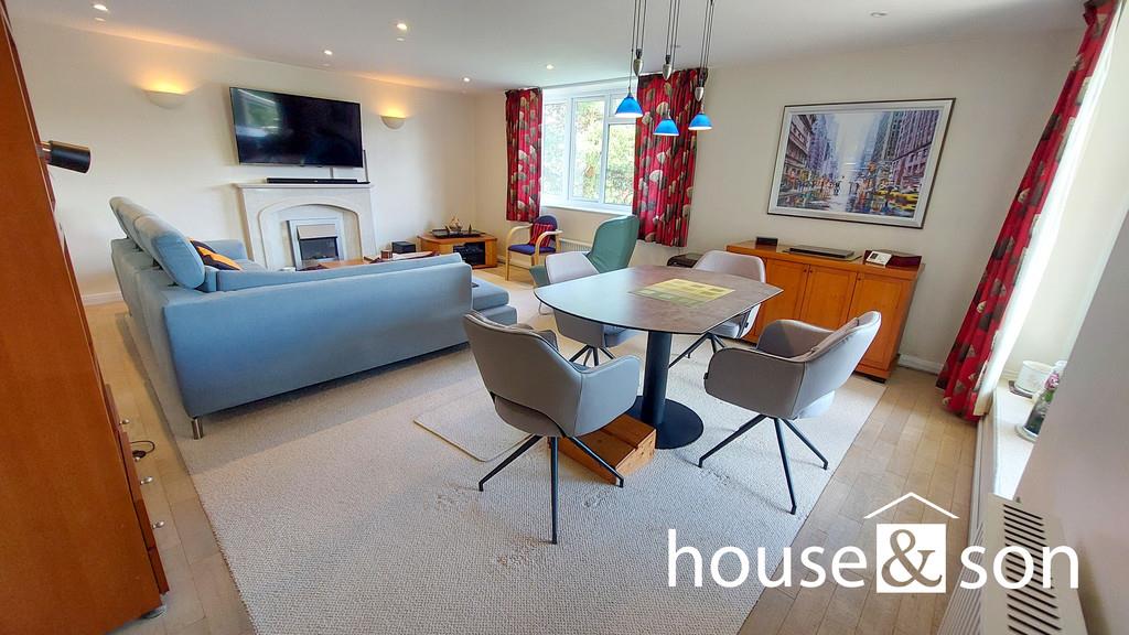 Property Image 54d47246-0fdc-4e02-aefd-bedb968136d7