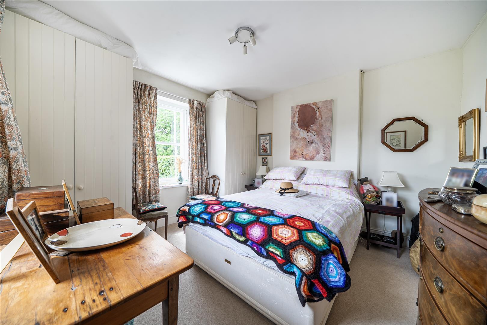 Property Image 54d5d883-354f-470b-9f10-f5a53ed98095