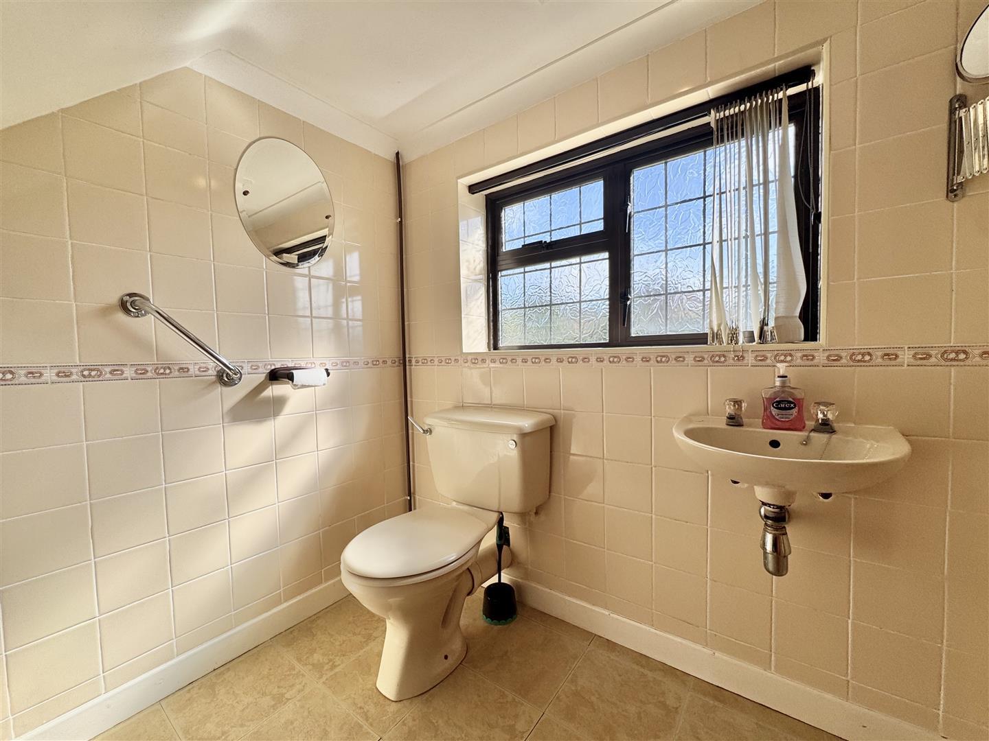 Property Image 54db6a07-c9e3-4f84-a289-64d24af551e9